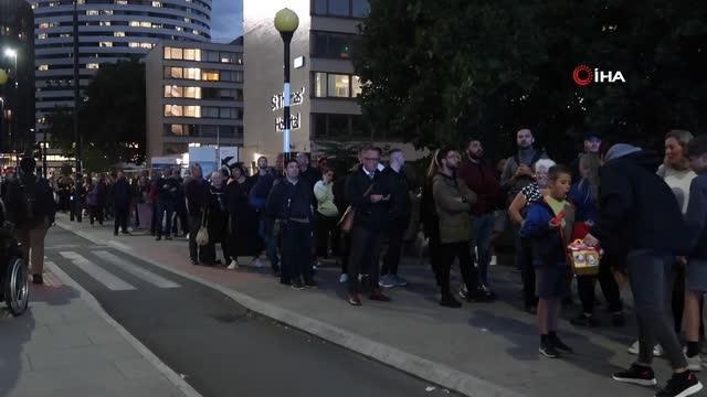 Londra'da Kraliçe II. Elizabeth için 11 saatlik veda kuyruğu