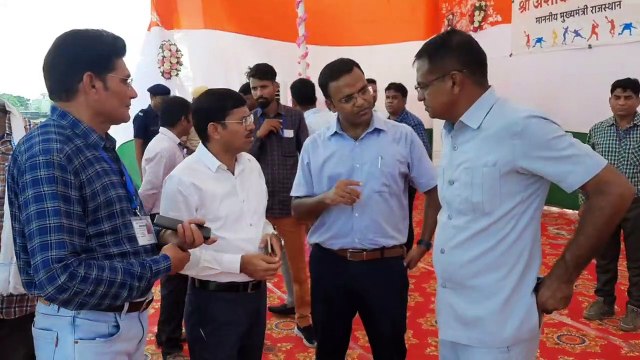Video : चार बजे पहुंचेंगे मुख्यमंत्री, जन सभा में पहुंचने लगे ग्रामीण