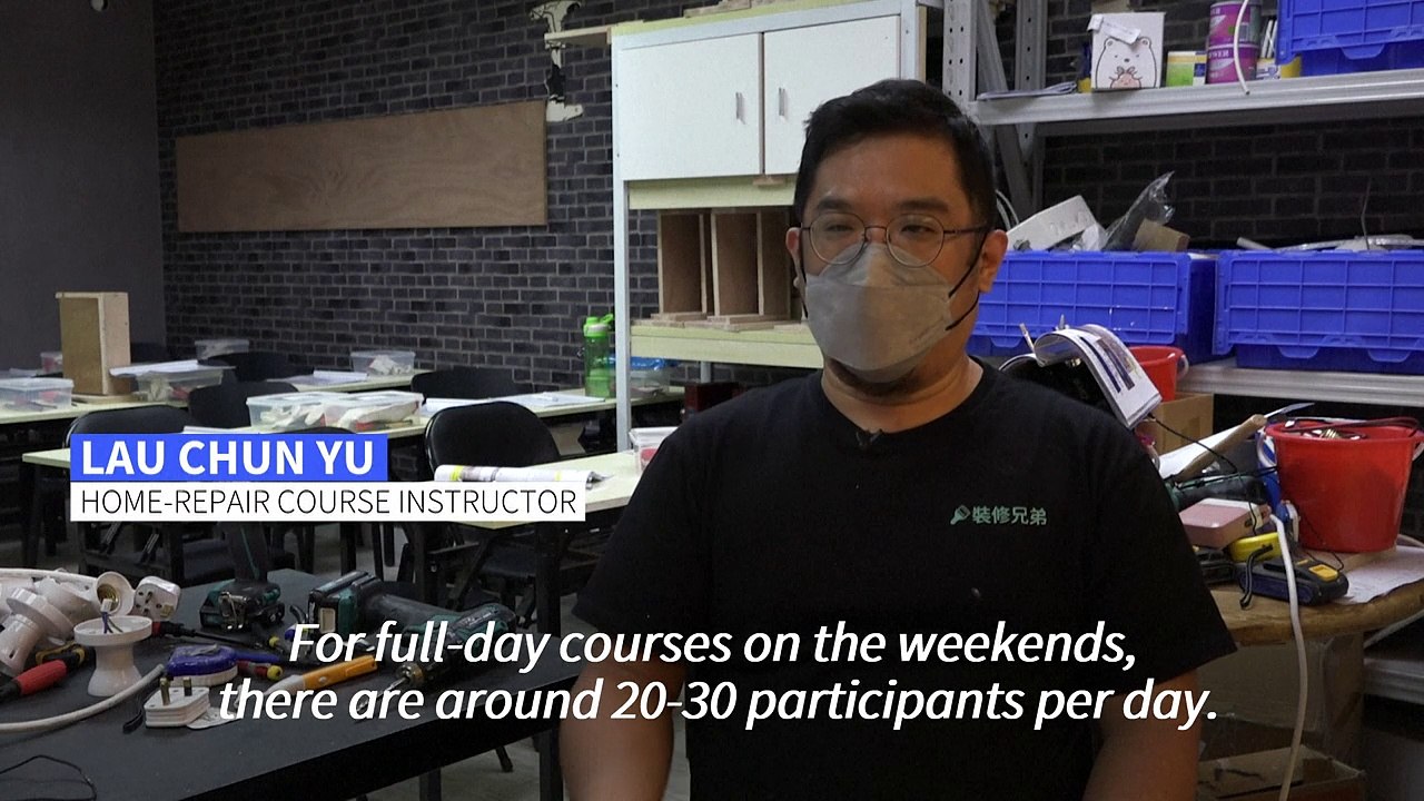 'Get a head start': Hong Kongers rush to upskill ahead of new life abroad