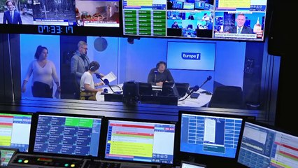 Carnet de bord, jour 7 - Mort d'Elizabeth II : l'hommage d'un club de tricot à la défunte reine