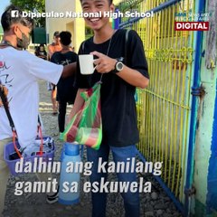 Mga estudyante at guro, kumasa sa "No Bag Day Challenge" | GMA News Feed