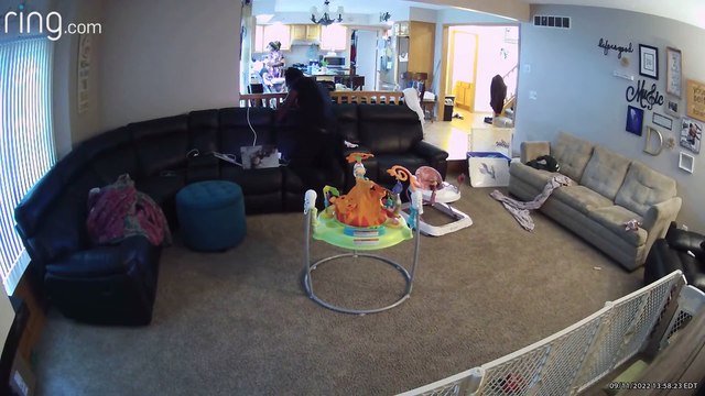 Avoir un bébé crée des dangers - Buzz Buddy