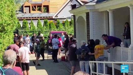 "Honteux" et "cruel" : la Maison Blanche condamne le déplacement de migrants par des gouverneurs républicains