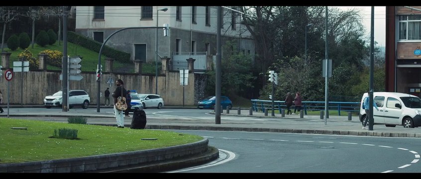 Tráiler de la película El cuarto pasajero , dirigida por Álex de la Iglesia y protagonizada por Alberto San Juan, Blanca Suárez, Ernesto Alterio y Rubén Cortada.