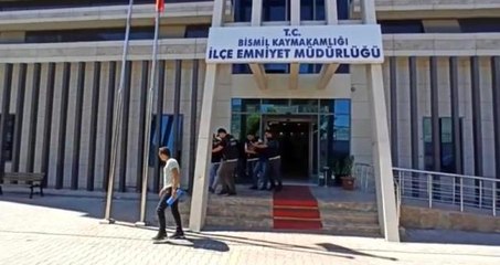 Saklama kabında uyuşturucu taşıdılar, uygulamada yakayı ele verdiler