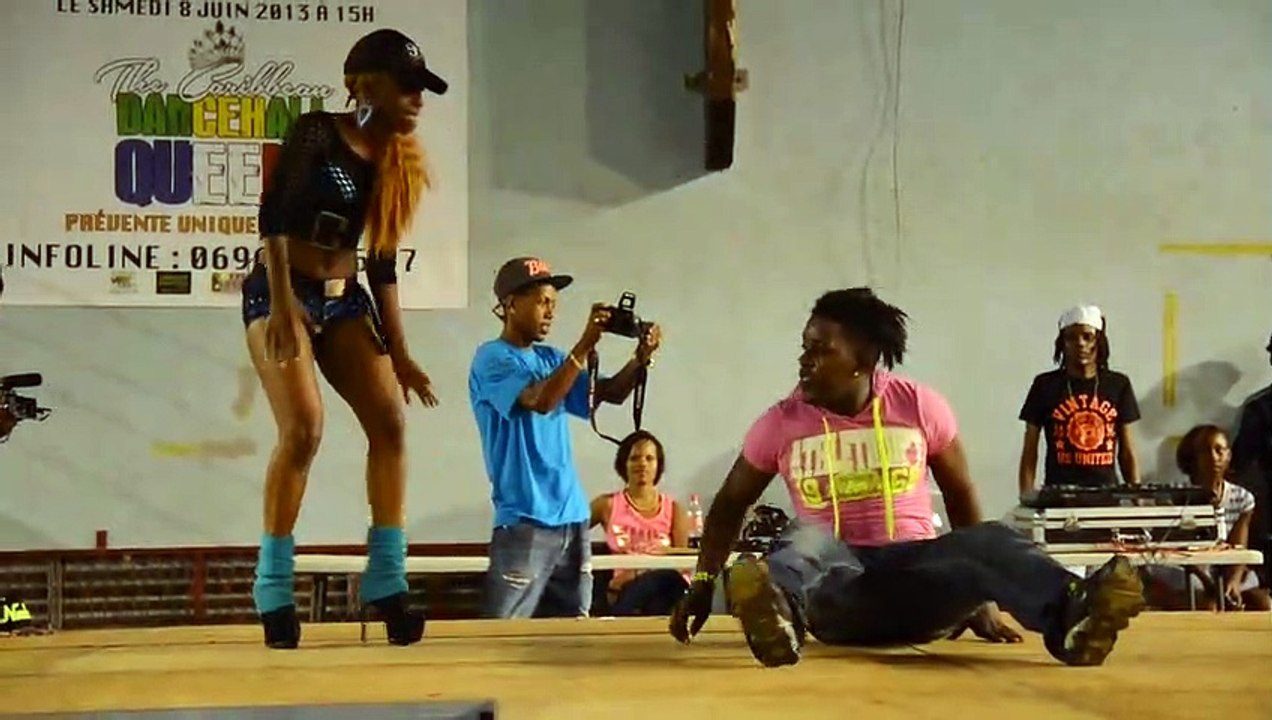 Show Kimsee DHQ 2013