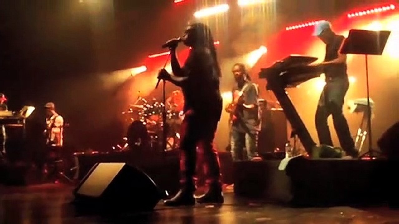Concert Etana Atrium
