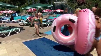 Antalya’ya hava yoluyla gelen yabancı turist sayısı 10 milyonu aştı