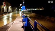 Nubifragio nelle Marche: fiumi in piena, strade invase dal fango e alberi caduti