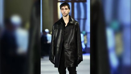 GALA VIDÉO - Ben Attal en couple avec l’ex de Gaspard Ulliel ? Un bisou sème le doute !