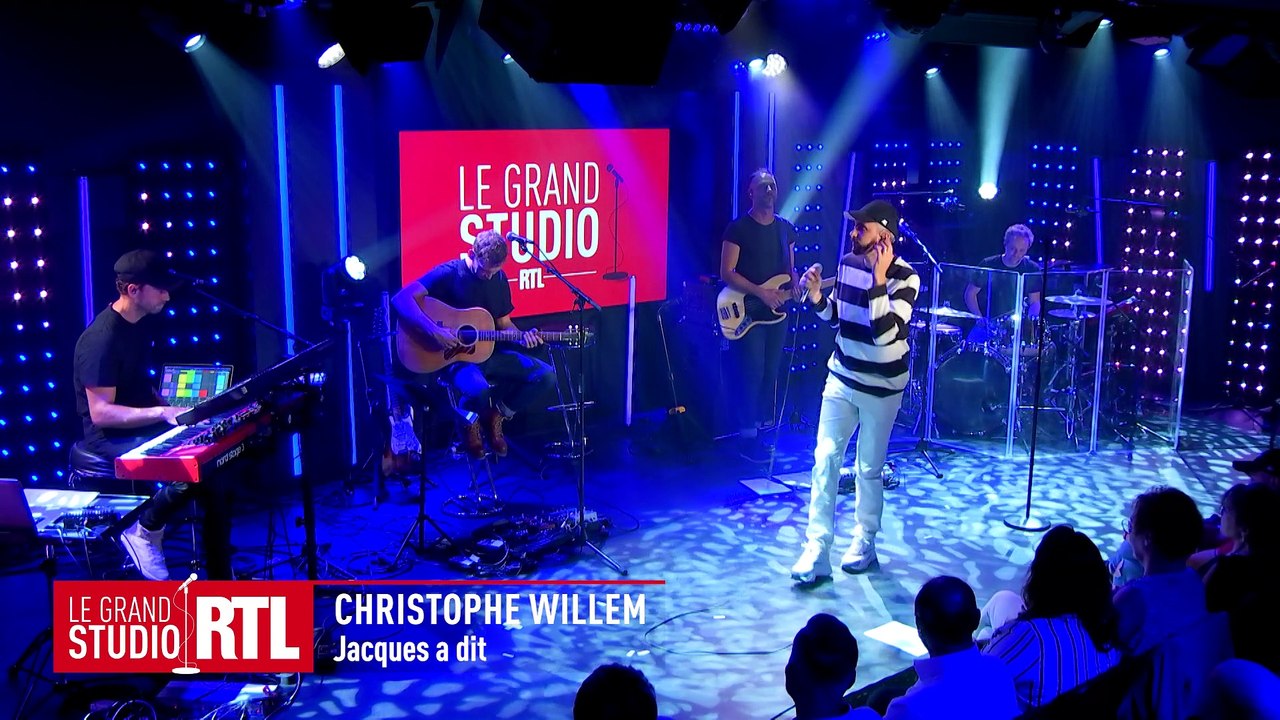 Christophe Willem interprète "Jacques a dit" dans "Le Grand Studio RTL"