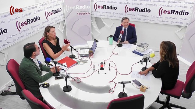 Crónica Rosa: Los frentes que se le abren a Carlos III de Inglaterra