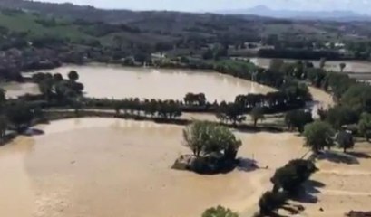 İtalya'daki fırtına ve selde can kaybı 10'a yükseldi