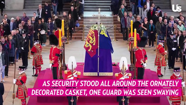 Royal Guard Faints While Protecting Queen Elizabeth II’s Coffin