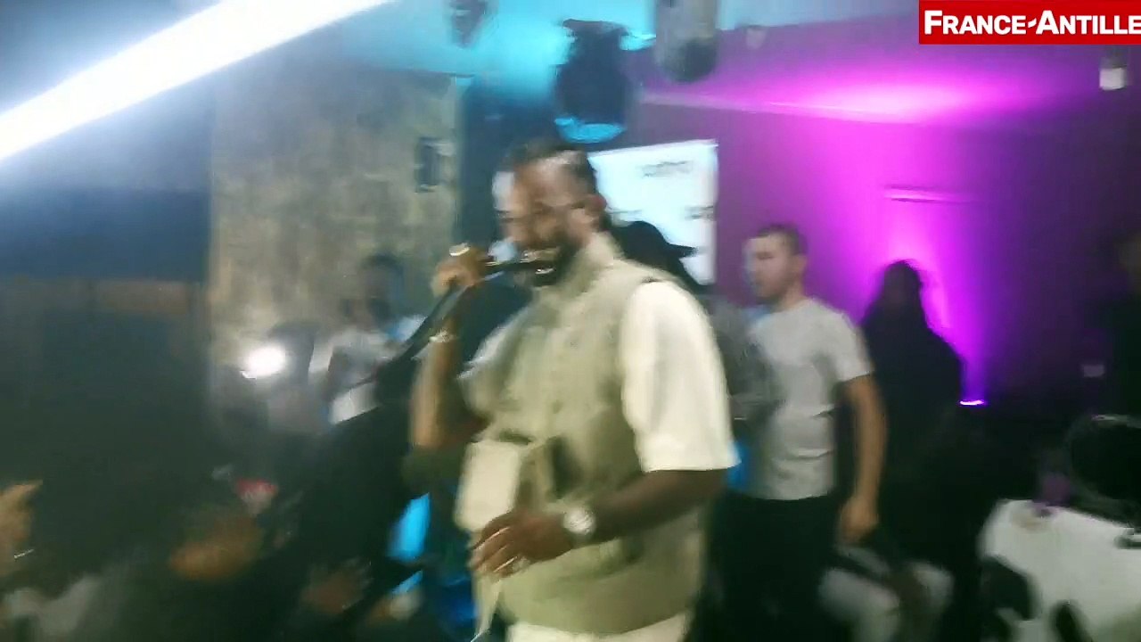 Show Kalash / Maison Rouge