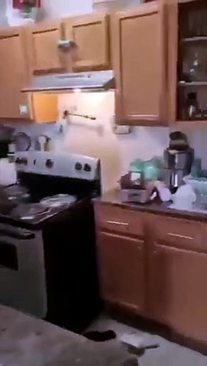 Un adolescent saccage son appartement parce qu'il a été puni de téléphone