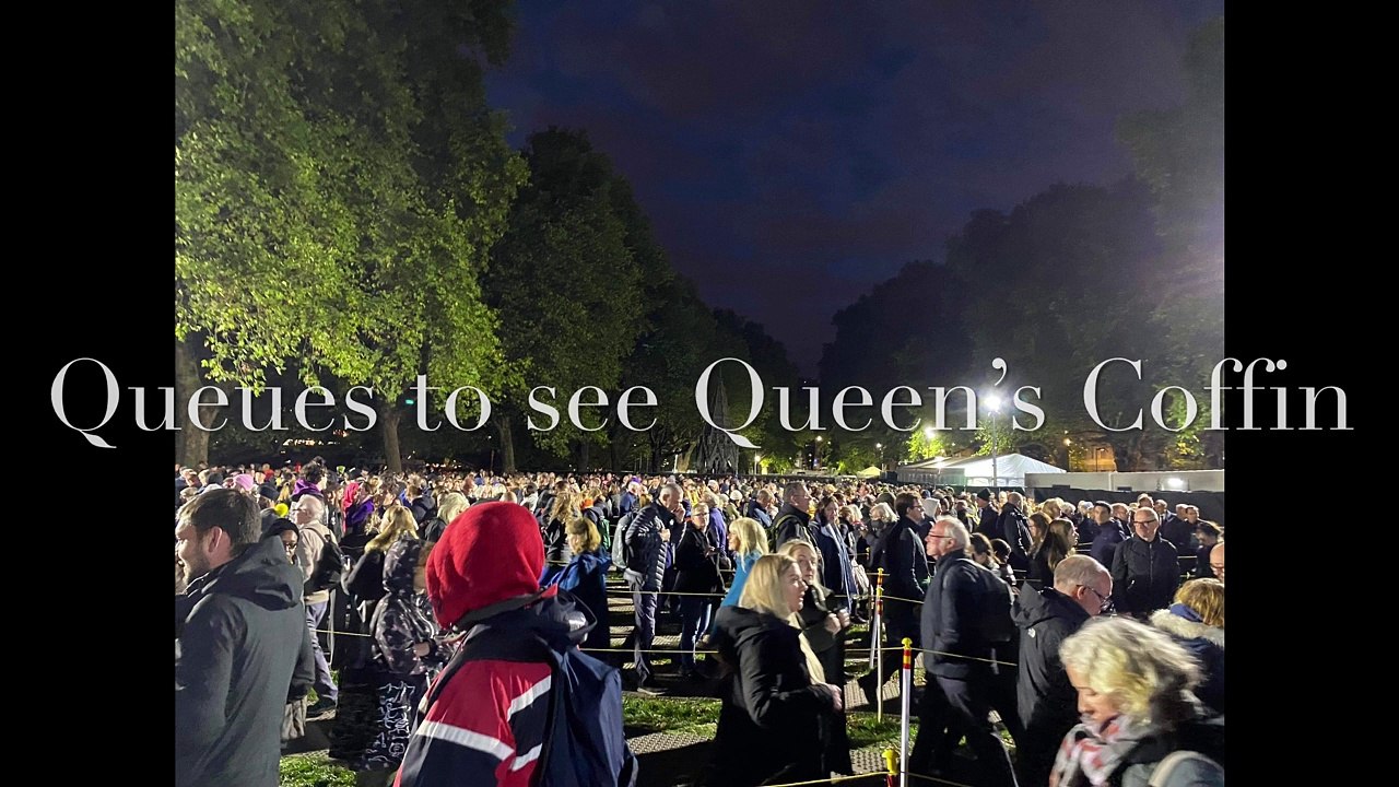 Queen's Coffin:  Queueing to see Queen Lying in State