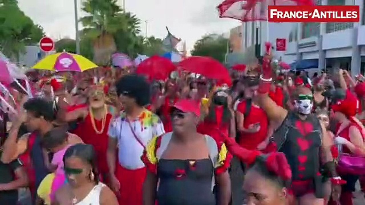 Ambiance Carnaval Mardi gras FDF