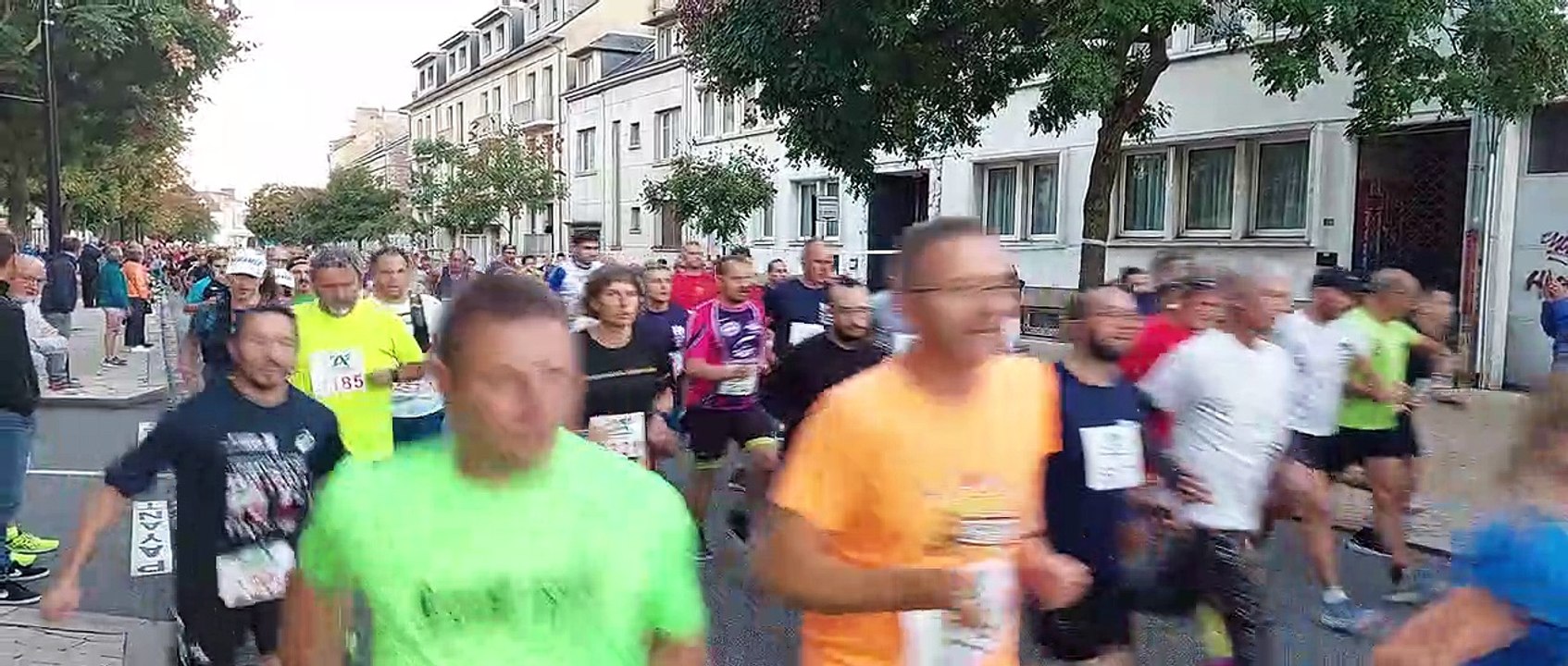 Galopades du Patrimoine à Alençon : 1212 coureurs au départ