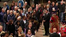 Hasta 24 horas de espera para dar el último adiós a Isabel II antes del funeral del Estado, el lunes
