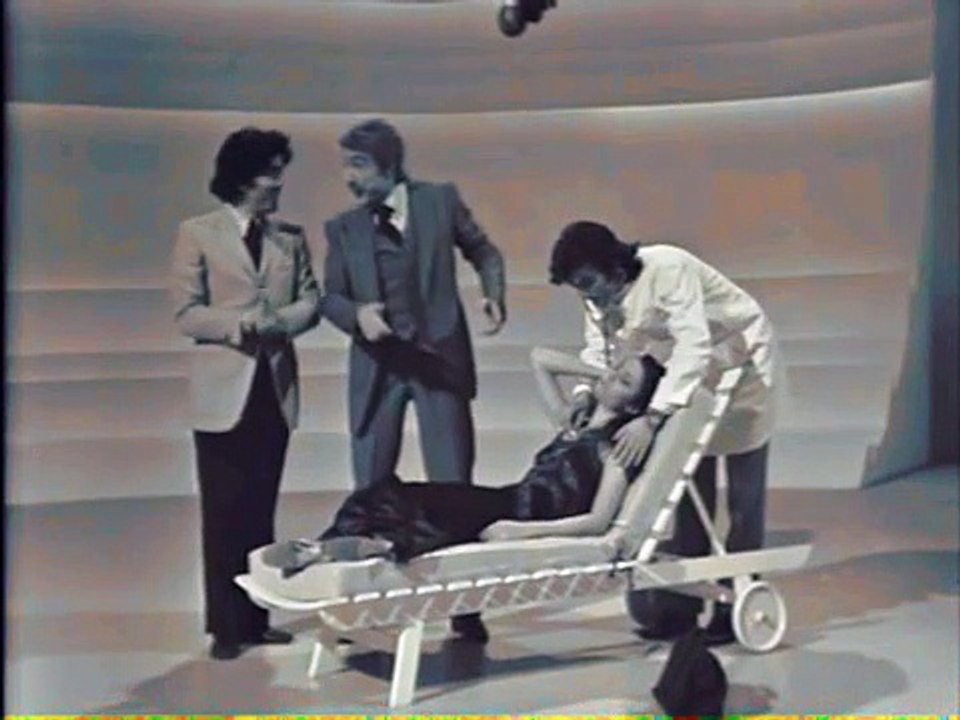 Sketch Gino Bramieri e Gigliola Cinquetti