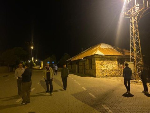 Erzurum gündem haberleri: Çat ilçesinde 4,9 büyüklüğünde deprem meydana geldi