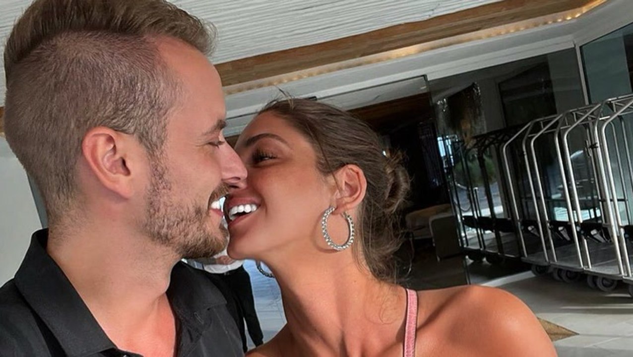 Tanja Makaric und Julian Claßen: Heiße Liebesspiele im Pool