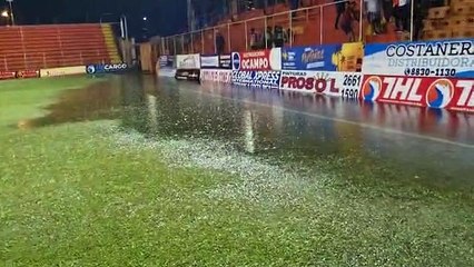 ext-Así luce el Lito Pérez a pocos minutos del juego ante Alajuelense-160922