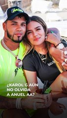 Karol G respondió a quienes la critican por no eliminar las fotos con Anuel