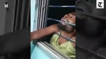 فيديو لص معلق في شباك قطار لـ15 كيلو بعد أن حاول سرقة تليفون من راكب