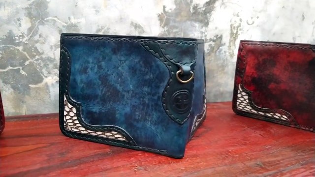 Handmade Leather Wallet Polivestar (Part 1)