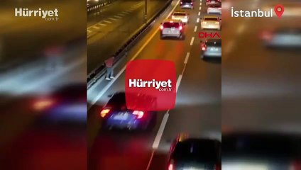 Yolun karşısına geçmeye çalışırken otomobil çarptı