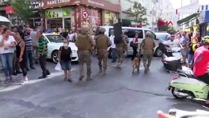 Şişli'de bir kişi annesini rehin aldı