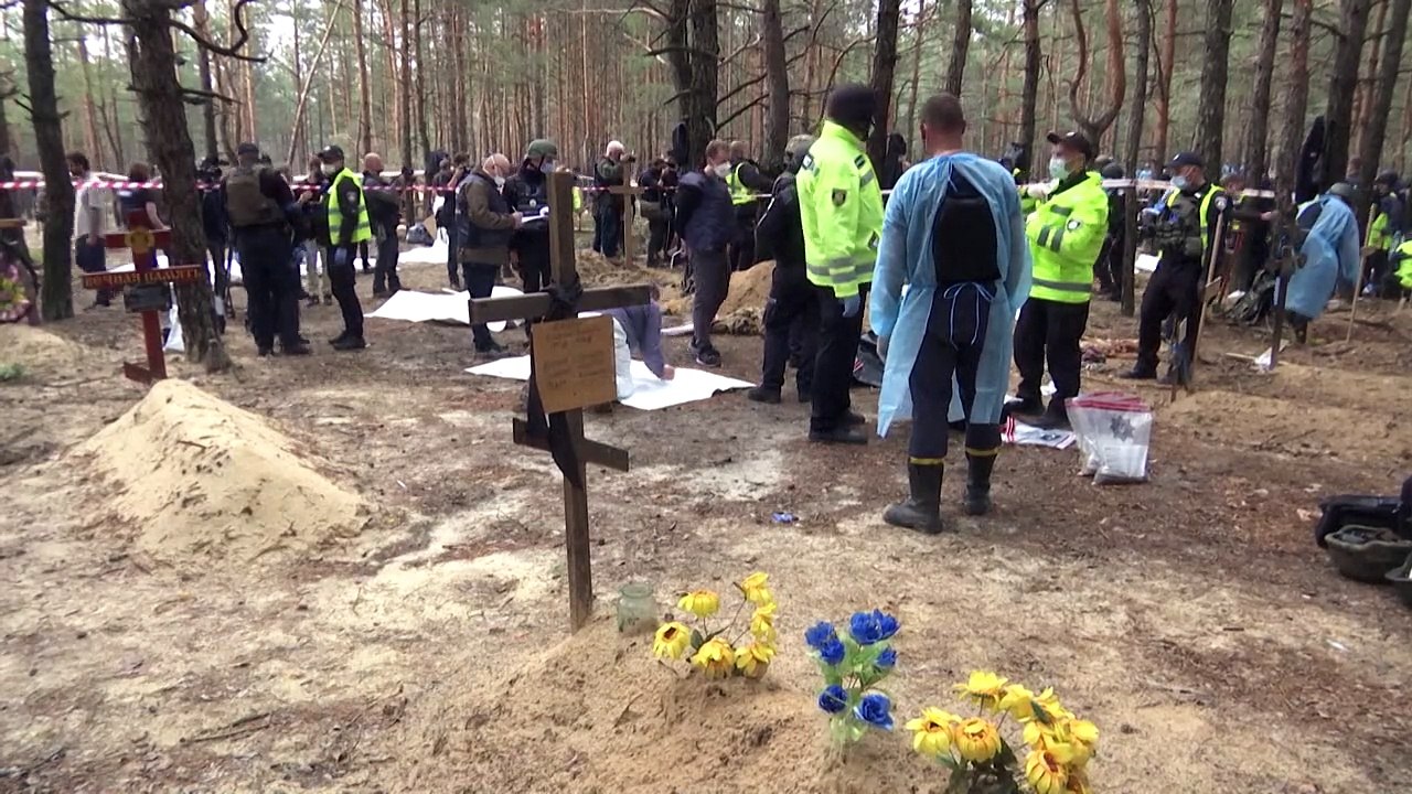 Gouverneur: Fast alle Toten in Isjum haben Folterspuren