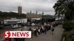 Timelapse of London queues to see Queen's coffin