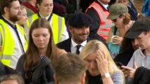 David Beckham patiente près de 13h dans la foule pour rendre hommage à la reine Elizabeth