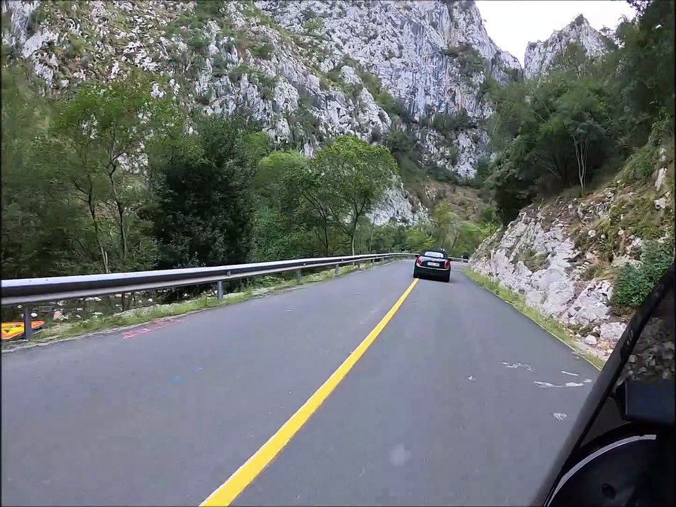 Picos de Europa 02 (Follow the Mini)
