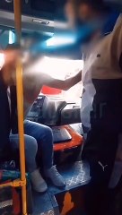 14 yaşındaki çocuğu taciz ettiği iddia edilen dolmuş şoförü dayak yedi