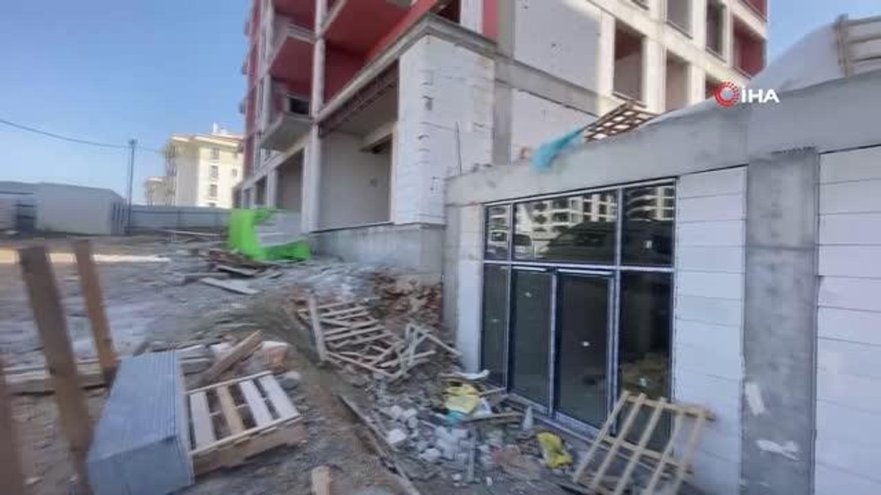 Çalıştığı inşaatın 5. katından düşerek hayatını kaybetti