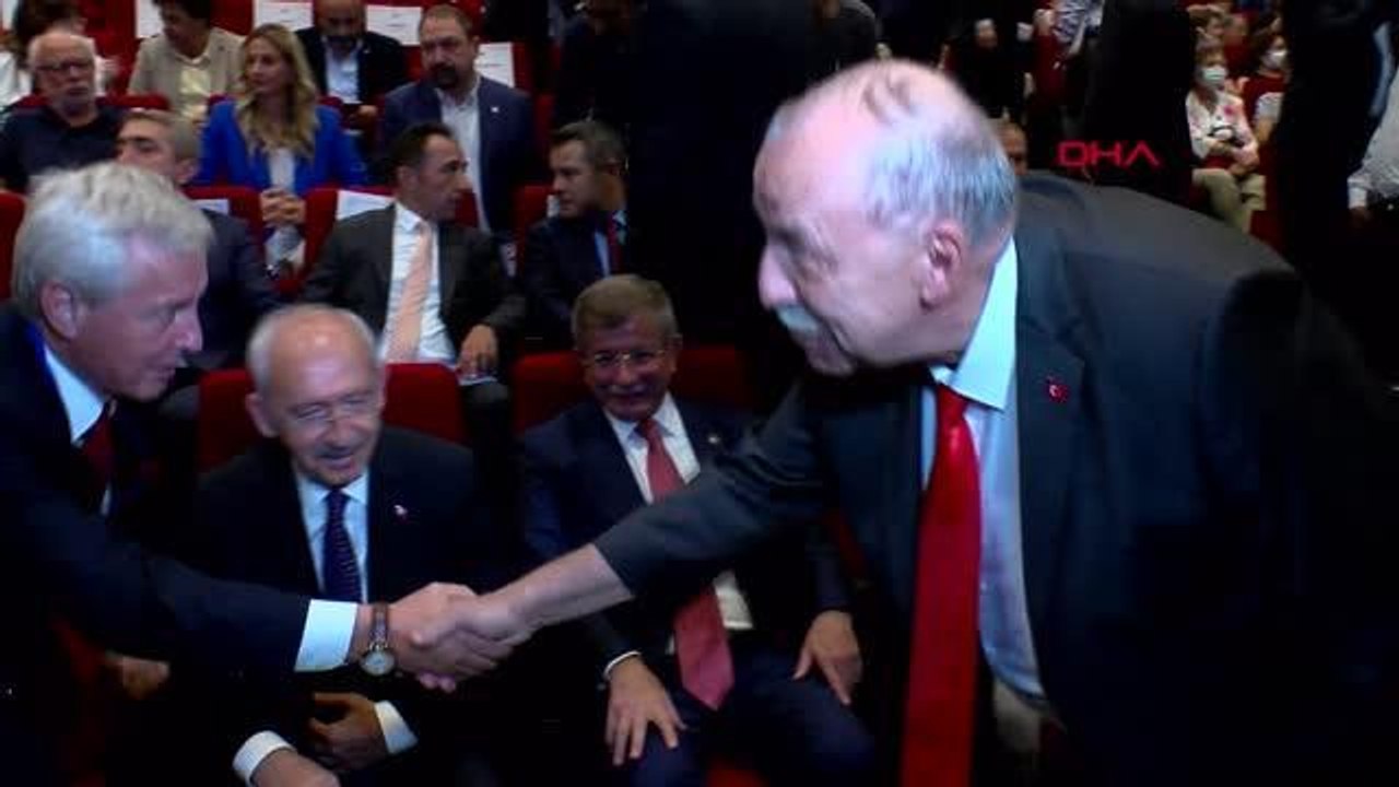 KILIÇDAROĞLU VE DAVUTOĞLU'NDAN ALTILI MASA AÇIKLAMASI