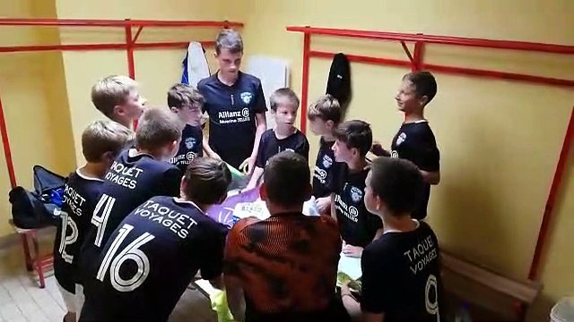 Cris de joie dans les vestiaires.