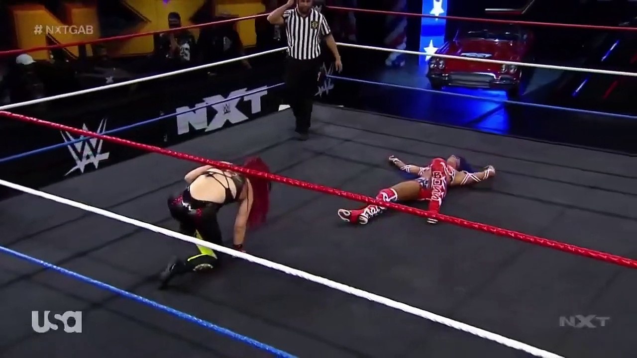 Sasha Banks vs Io Shirai (2/2)
