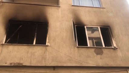 Son dakika gündem: Yangın çıkan evde baygın bulunan genç hastaneye kaldırıldı