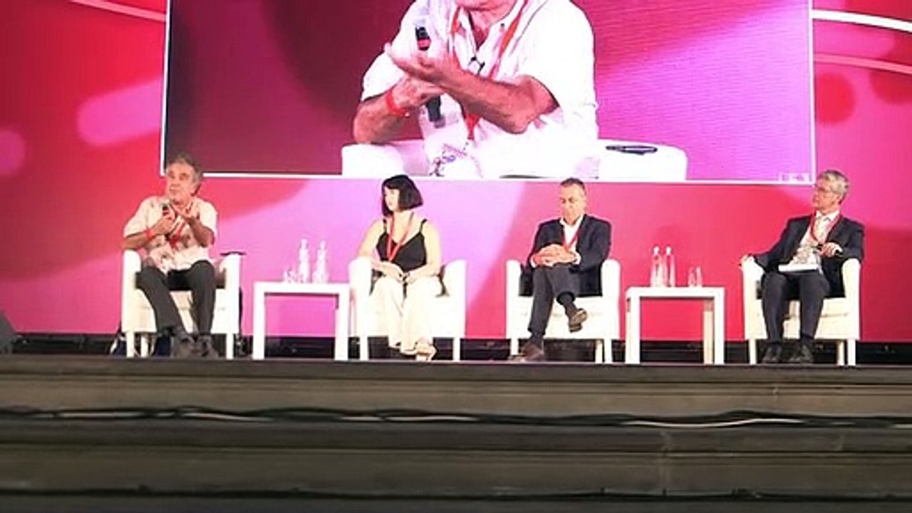 Festival Nazionale dell’Economia Civile, Barca: "Politiche pubbliche sensibili alle persone nei territori"