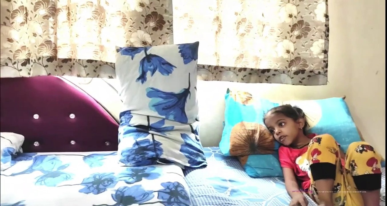 बीवी ने बनाया पति को बावर्ची - Janshi