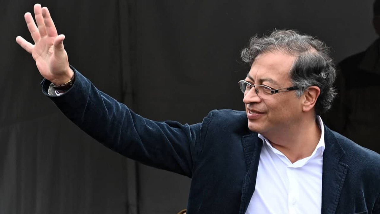 “Puede durar entre 7 y 8 días”: experto sobre la bronquitis de Gustavo Petro