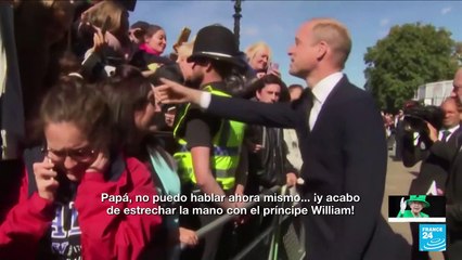 Miles hacen fila a las afueras del Westminster Hall para despedir a Isabel II