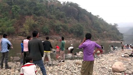 Piyain River  জাফলং   Jaflong   জাফলং বাঁচান । Sylhet, Bangladesh Near Dawki   BD Travellers