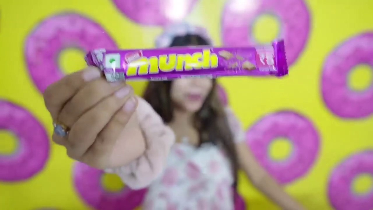 I-made-the-World-s-Biggest-Munch-CHOCOLA_1