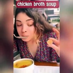 Türkiye'ye tatil için gelen turist '2 Euro ile neler yapılır' videosu çekti